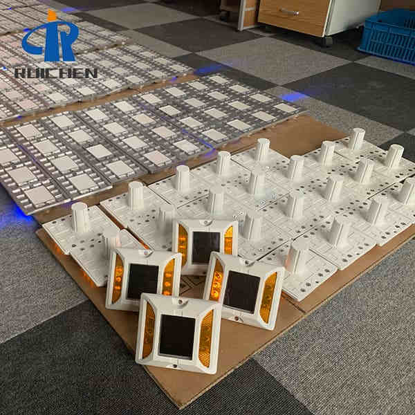 <h3>Double Side Solar Road Stud Light Factory In China-RUICHEN </h3>
